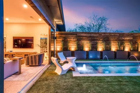 6804 Webster St, Dallas, TX 75209