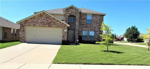 1225 Foxtail Ln, Crowley, TX 76036
