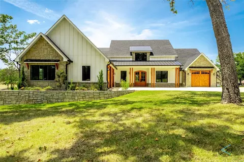 5523 Lakeshore Ct, Log Cabin, TX 75148