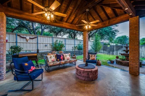 1206 Lakewood Dr, Mckinney, TX 75072