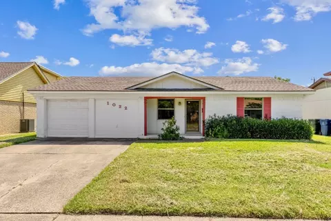 1022 Peace Rose Ave, Garland, TX 75040