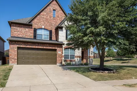 8124 Cedar Lake Ln, Fort Worth, TX 76123