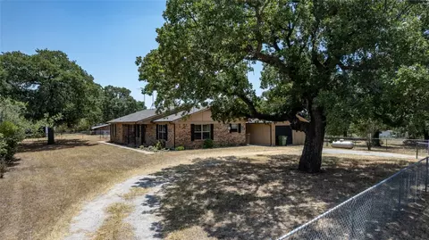 153 Harmony Rd, Weatherford, TX 76087