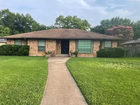 1530 Russell Glen Ln, Dallas, TX 75232