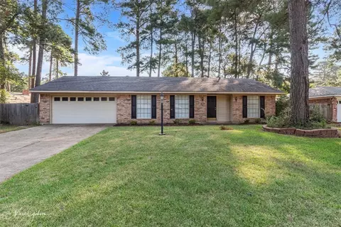 8809 Saint Clair St, Shreveport, LA 71118