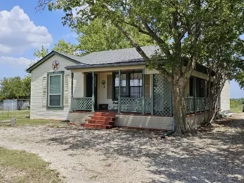 272 Walker Creek Rd, Ennis, TX 75119