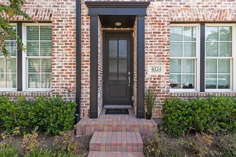 4124 Runyon Rd, Addison, TX 75001