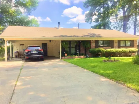 2762 Mackey Ln, Shreveport, LA 71118