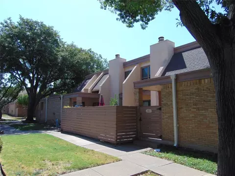 3045 Park Ln #1028, Dallas, TX 75220