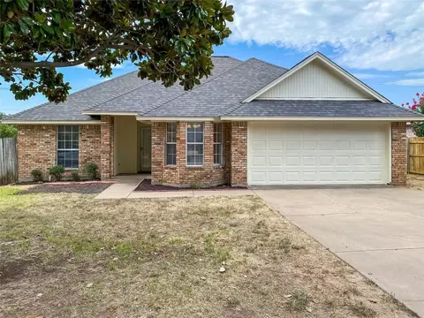 1314 Pamela Dr, Weatherford, TX 76086