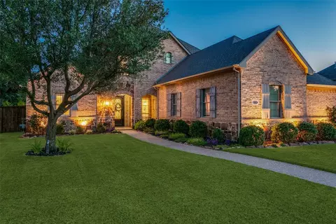 316 Foxcroft Ln, Keller, TX 76248
