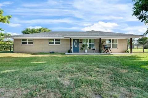 1108 Mancill Dr, Cisco, TX 76437