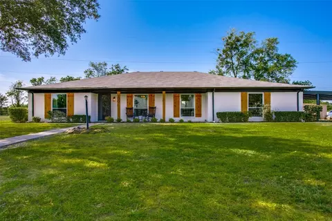200 Sunview St, Sunnyvale, TX 75182