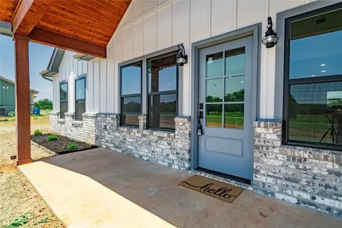 1010 Cr 1596, Alvord, TX 76225