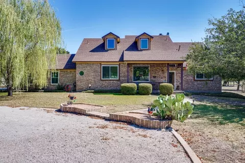 4115 Hampton Rd, Denton, TX 76207