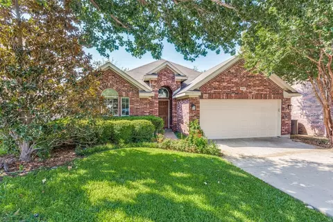 4981 Sunset Ridge Dr, Fort Worth, TX 76123
