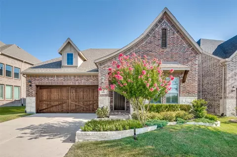 2465 Stallion St, Carrollton, TX 75010