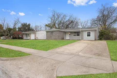 4519 San Marcus Dr, Mesquite, TX 75150