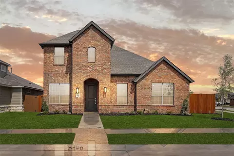 3940 Bison Ln, Heartland, TX 75126