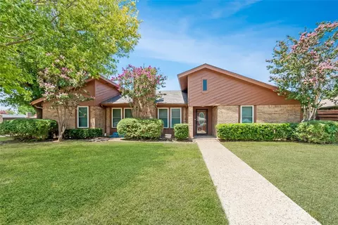 2201 Huntington Dr, Plano, TX 75075