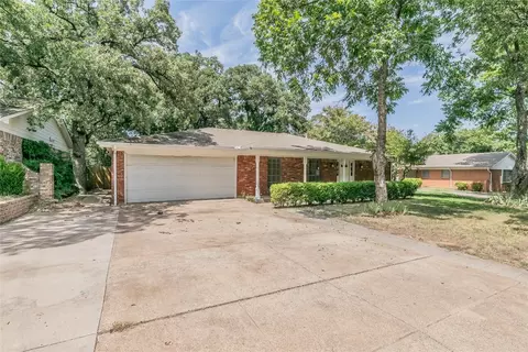 1713 Northaven Ct, Arlington, TX 76012