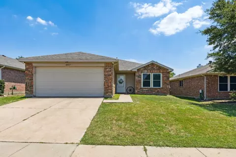 2417 Eastborne Dr, Little Elm, TX 75068