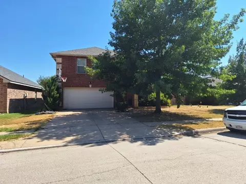 1728 Thorntree Ln, Justin, TX 76247