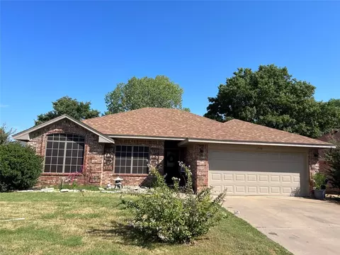 1510 Hayloft Ln, Granbury, TX 76048
