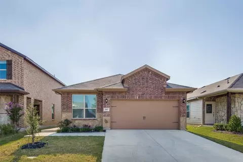 1005 Mason St, Aubrey, TX 76227