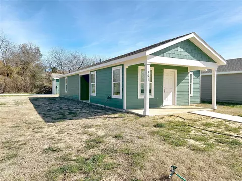 301 SW 14th Ave, Mineral Wells, TX 76067