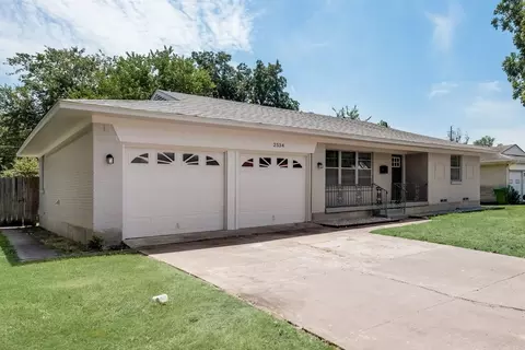 2534 Ridgecrest Dr, Garland, TX 75041