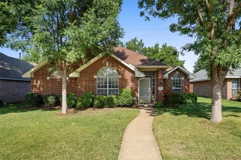 7861 King Arthur Rd, Frisco, TX 75035