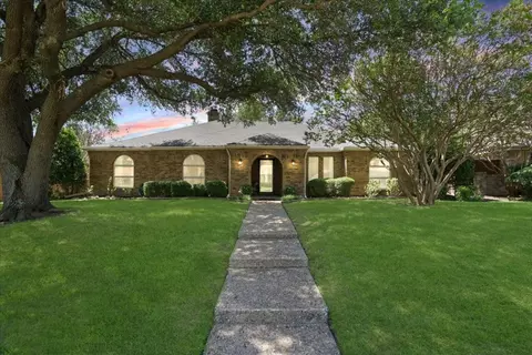 1904 Cherbourg Dr, Plano, TX 75075