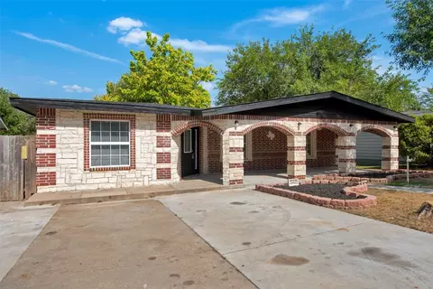 2612 Capri Dr, Fort Worth, TX 76114