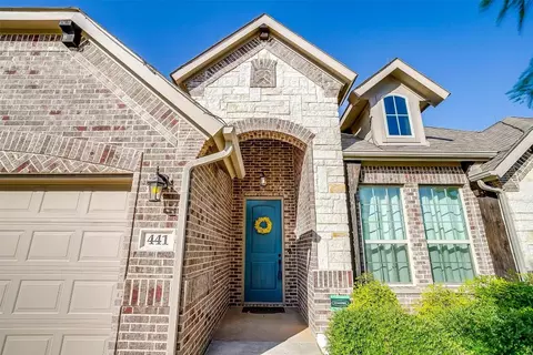 441 Delaware St, Burleson, TX 76028