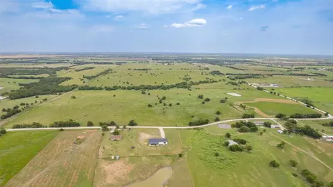 150 2ac County Rd 1094, Celeste, TX 75423 photo 4