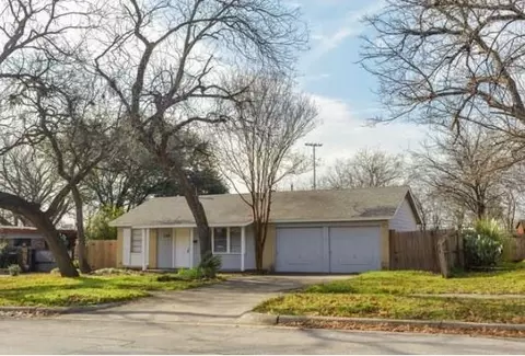 4104 Driskell Blvd, Fort Worth, TX 76107