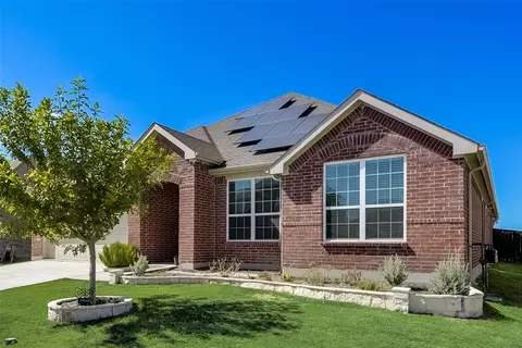 1517 Millican Ln, Aubrey, TX 76227