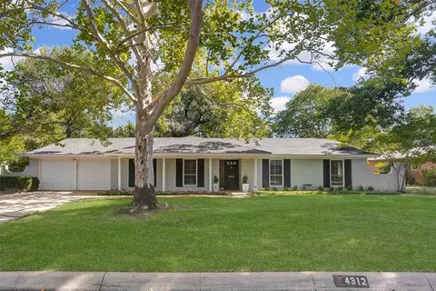 4312 Selkirk Dr W, Fort Worth, TX 76109