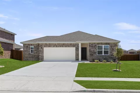 432 Frio River Rd, Glenn Heights, TX 75154