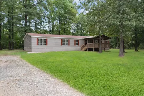 9620 Country Living Dr, Haughton, LA 71037
