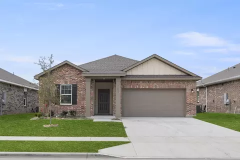 1653 Hosler Trl, Fort Worth, TX 76177