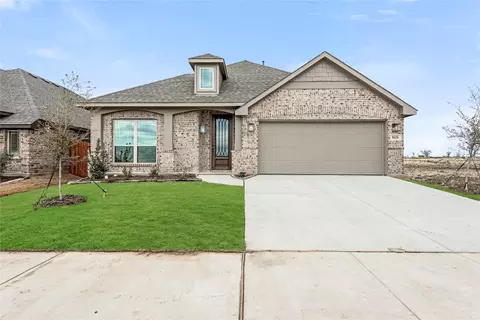 1020 Hickory Chase Dr, Godley, TX 76044