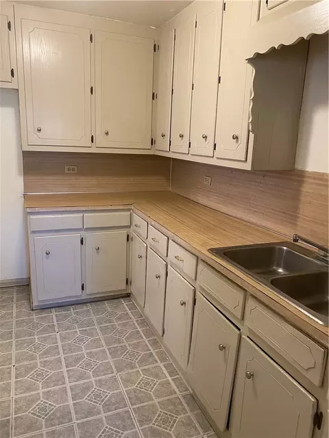 2605 Lyle Ave, Waco, TX 76708 photo 8