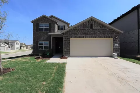 201 Copperhead Ct, Fort Worth, TX 76131
