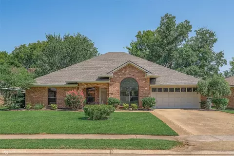 539 Northpark Dr, Bossier City, LA 71111