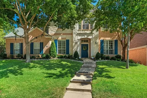 2904 High Oaks Dr, Grapevine, TX 76051