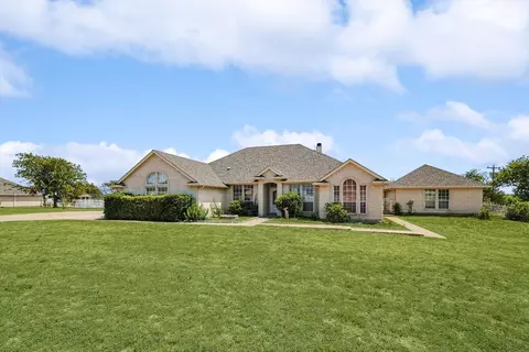 2933 Alliance Trl, Haslet, TX 76052
