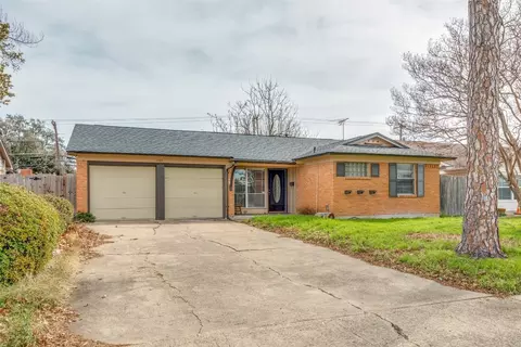705 Dover Dr, Richardson, TX 75080