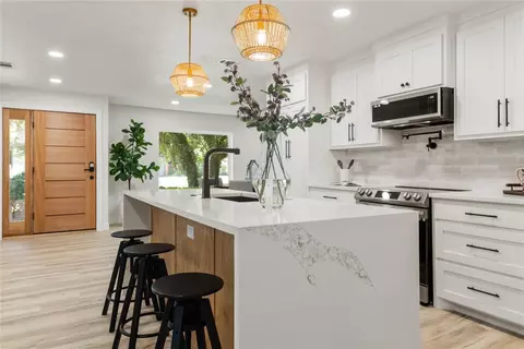 434 Easton Rd, Dallas, TX 75218